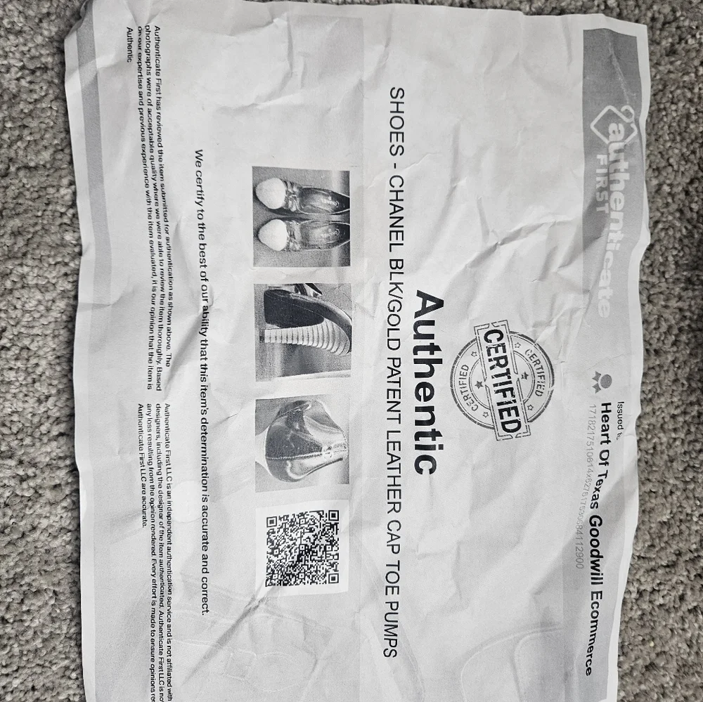 Pre loved authentic Chanel pumps - Picture 13 of 15